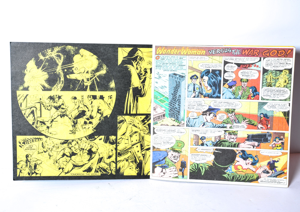 Vintage Wonder Woman Book and Vinyl Record Set