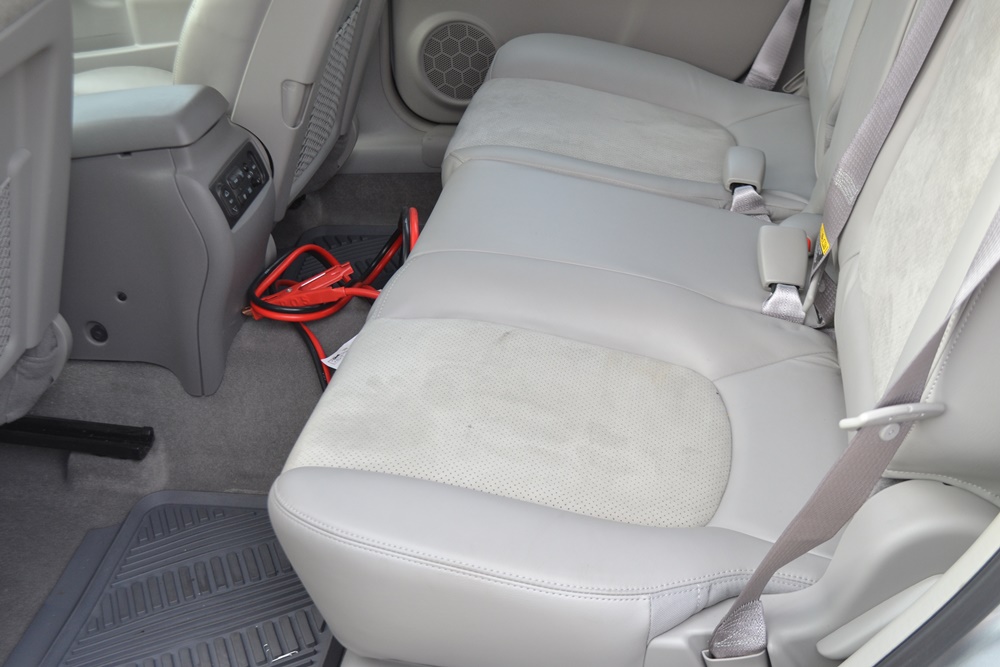 Low Mileage 2004 Chevrolet Malibu Maxx LT VE