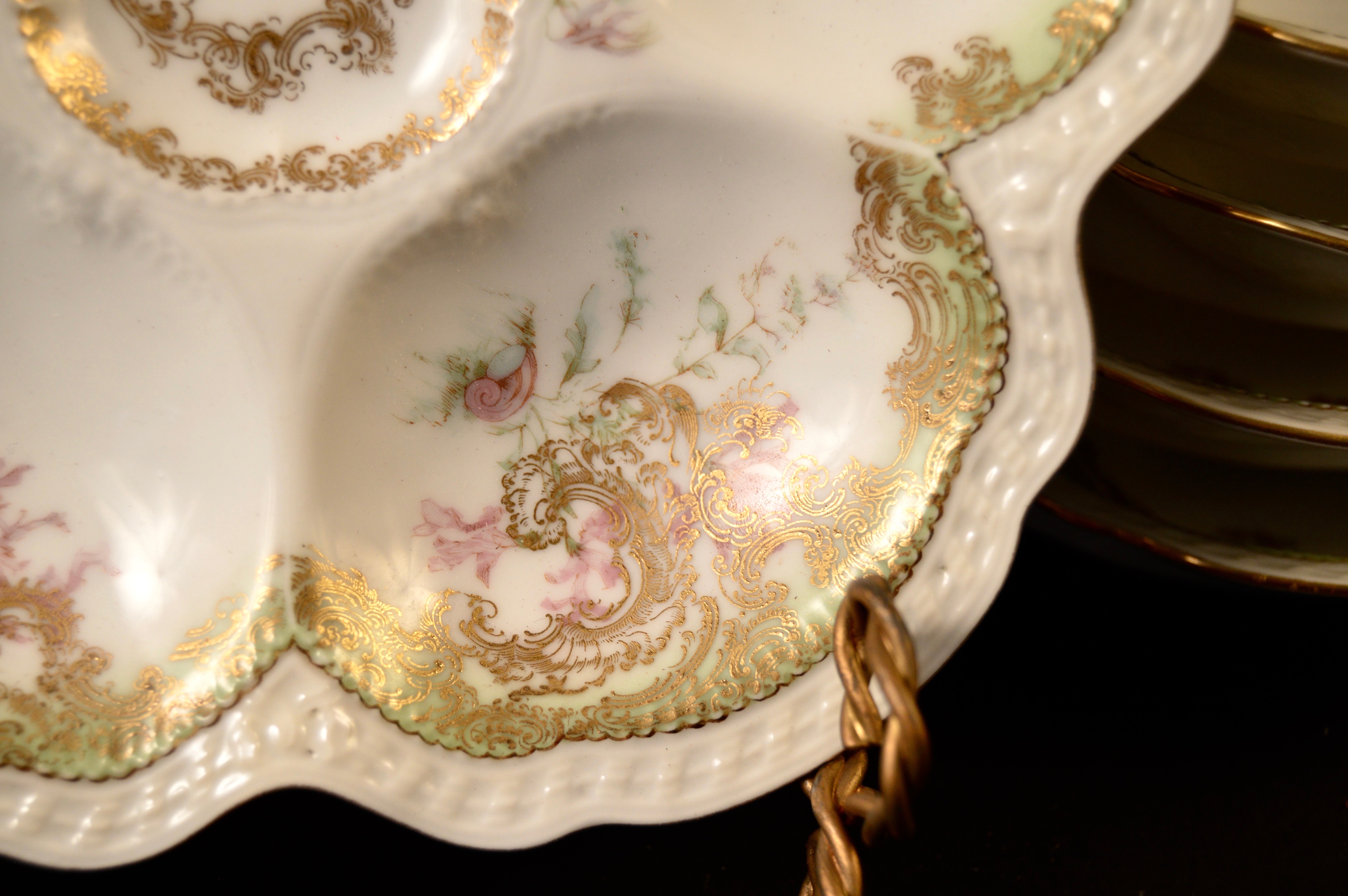 Set of 10 Haviland Limoges Oyster Plates