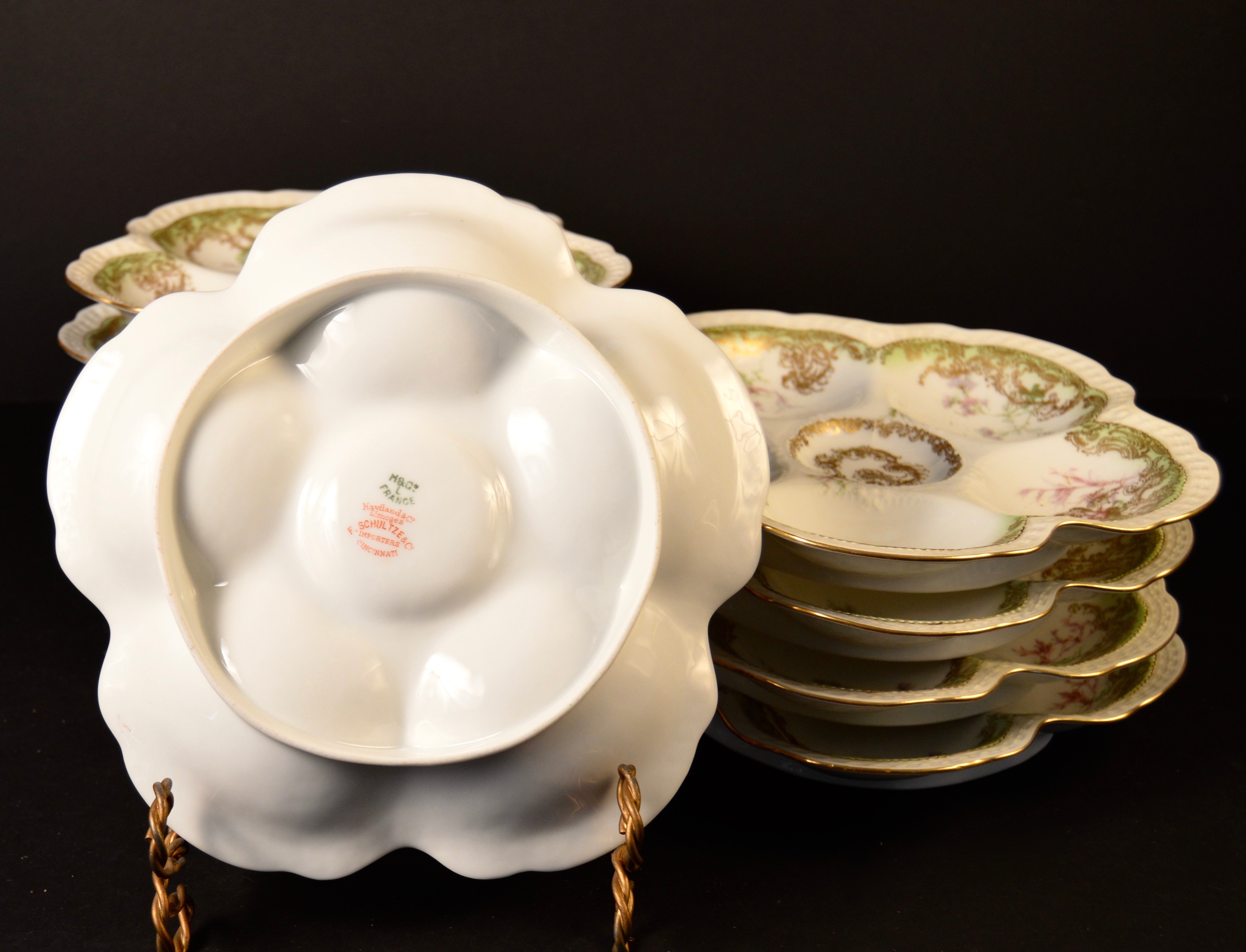 Set of 10 Haviland Limoges Oyster Plates