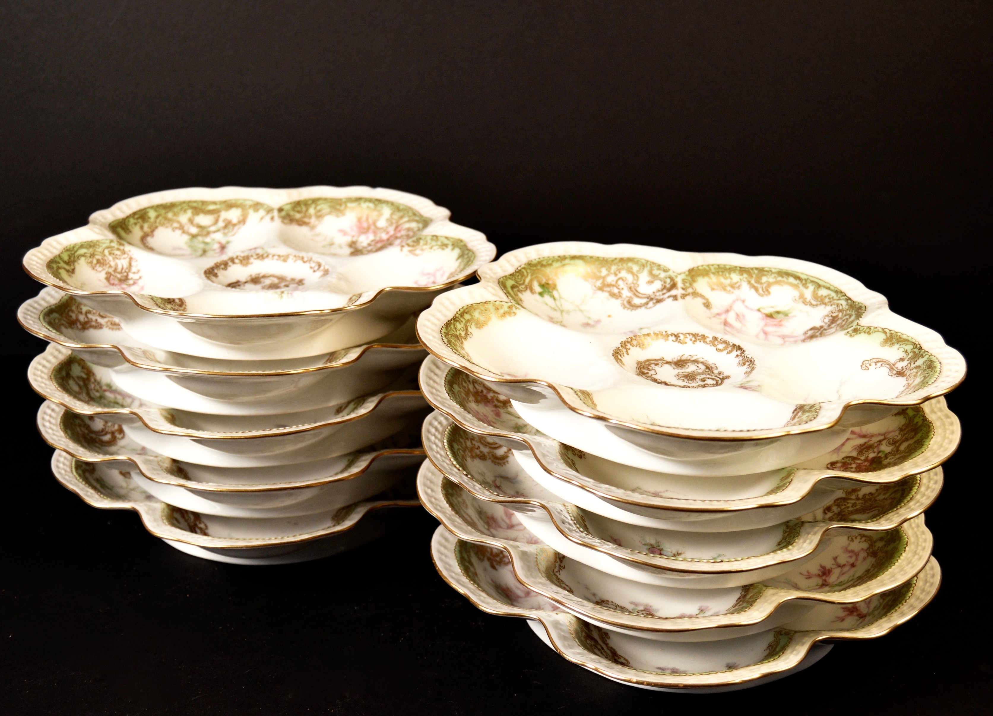 Set of 10 Haviland Limoges Oyster Plates