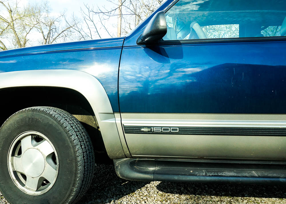 1999 Chevrolet Suburban 4x4 1500 SLE