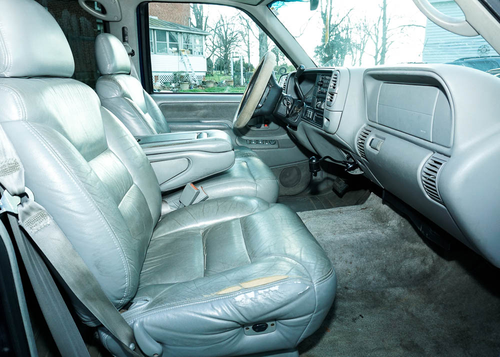 1999 Chevrolet Suburban 4x4 1500 SLE