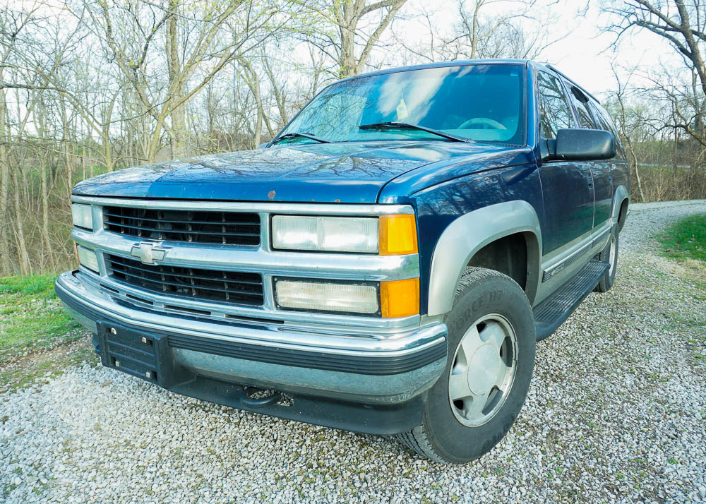 1999 Chevrolet Suburban 4x4 1500 SLE