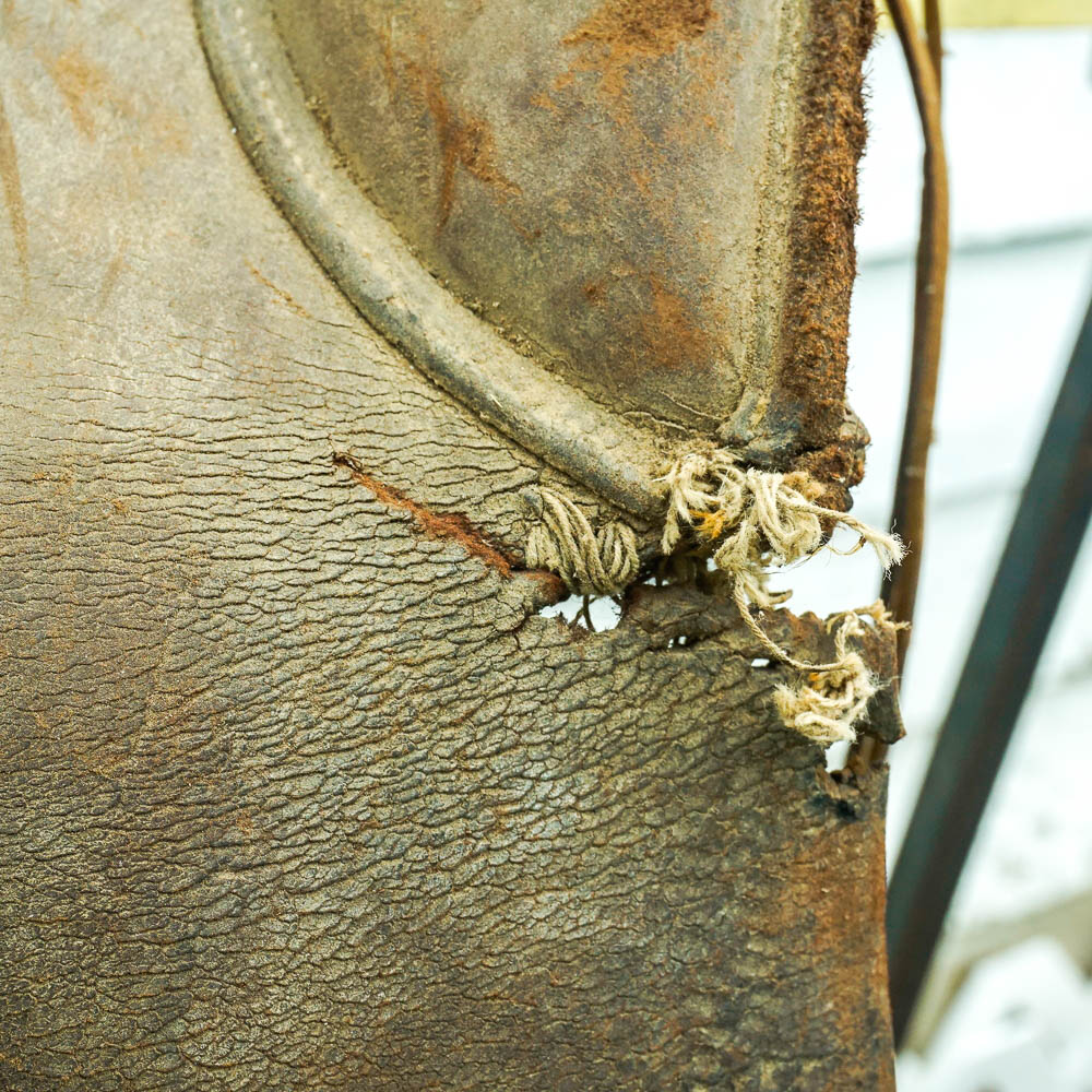 Leather Kentucky Roll Saddle