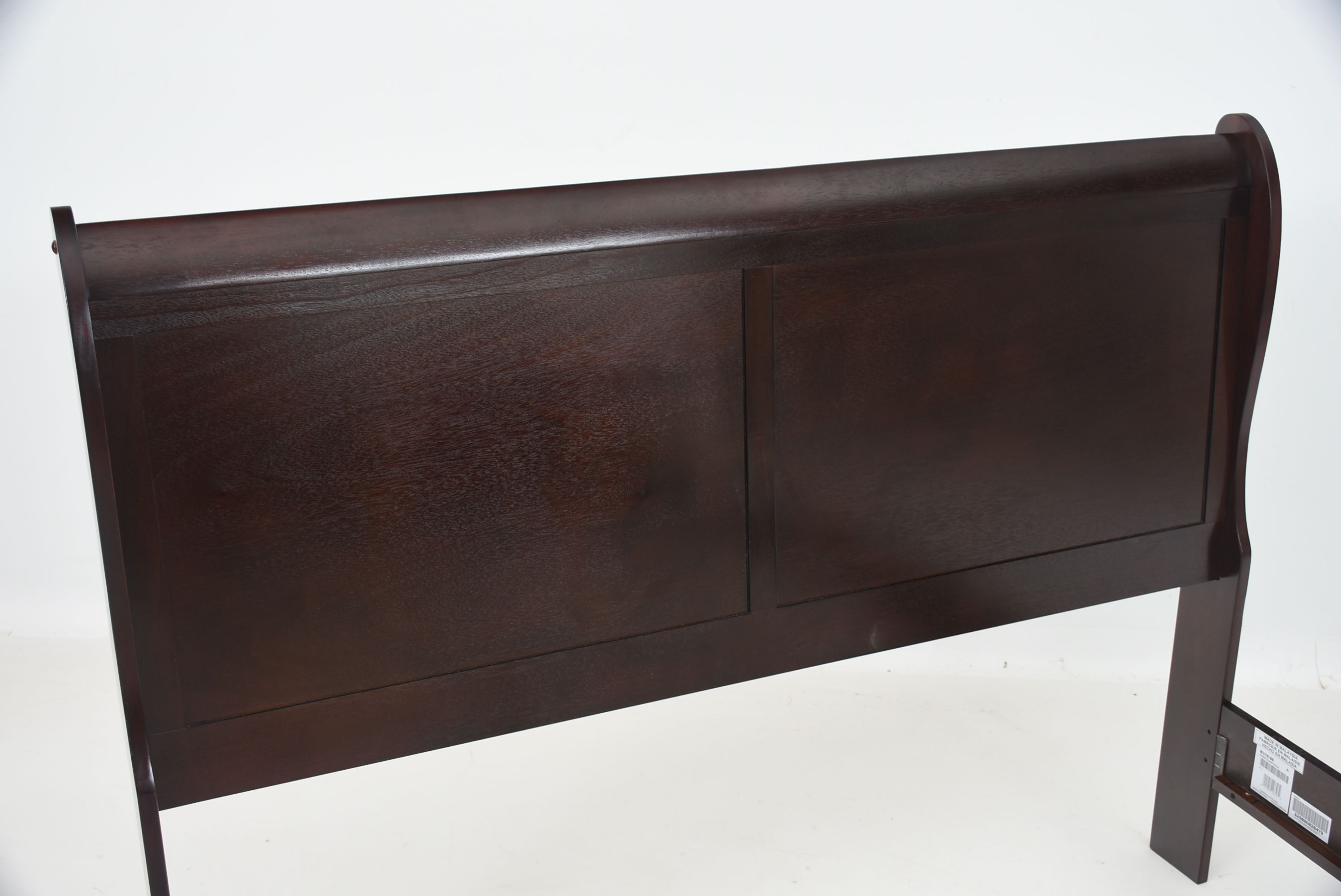 Ashley "Alisdair" Mahogany Queen Sleigh Bed EBTH