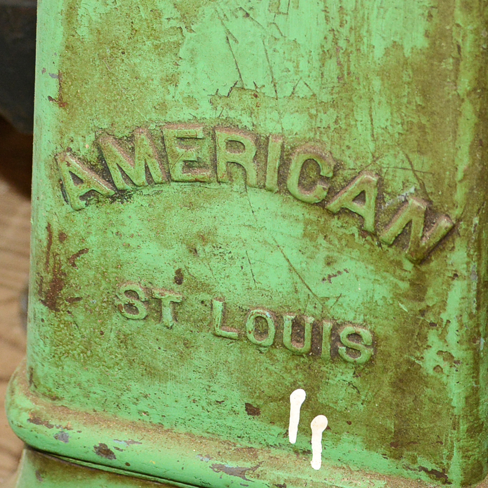 American Straight Needle Heavy Leather Sewing Machine