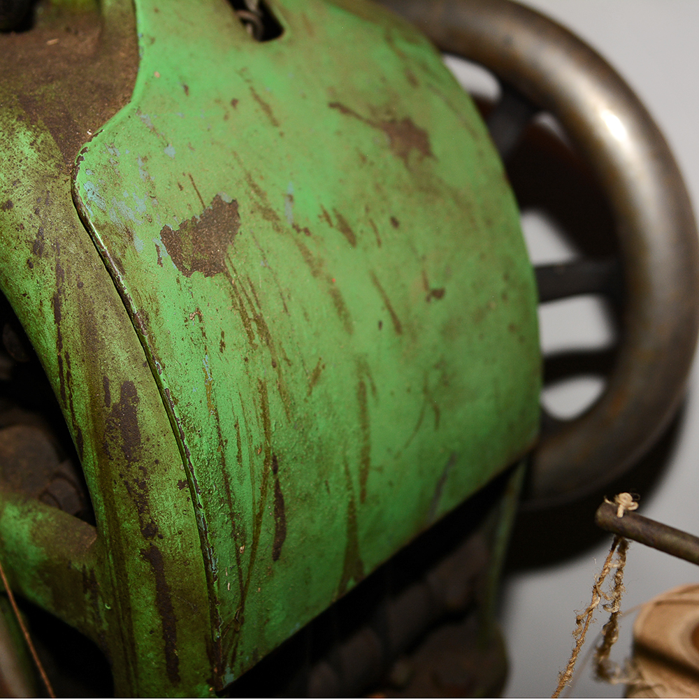 American Straight Needle Heavy Leather Sewing Machine