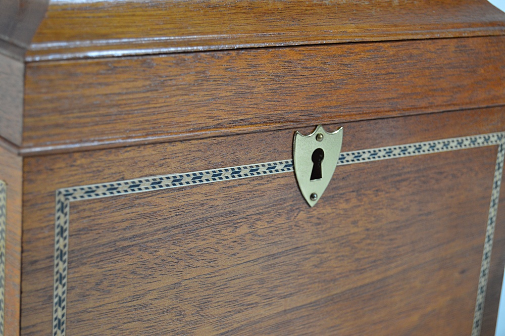 Bartley Collection Mahogany Liquor Cask with Pair of Decanters