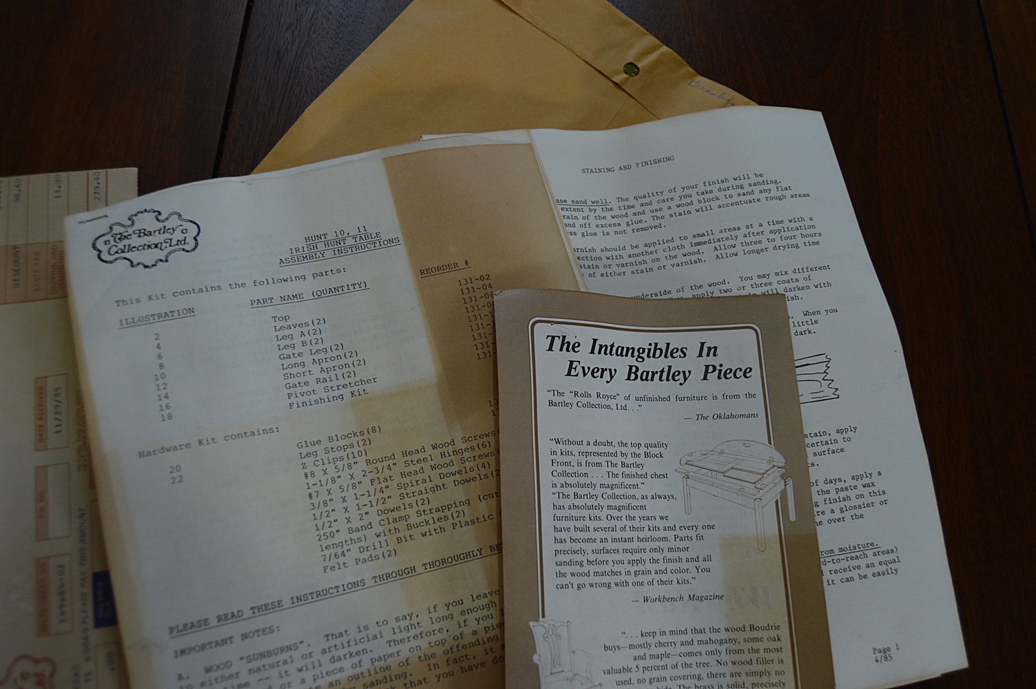 The Bartley Collection Mahogany Irish Hunt Table