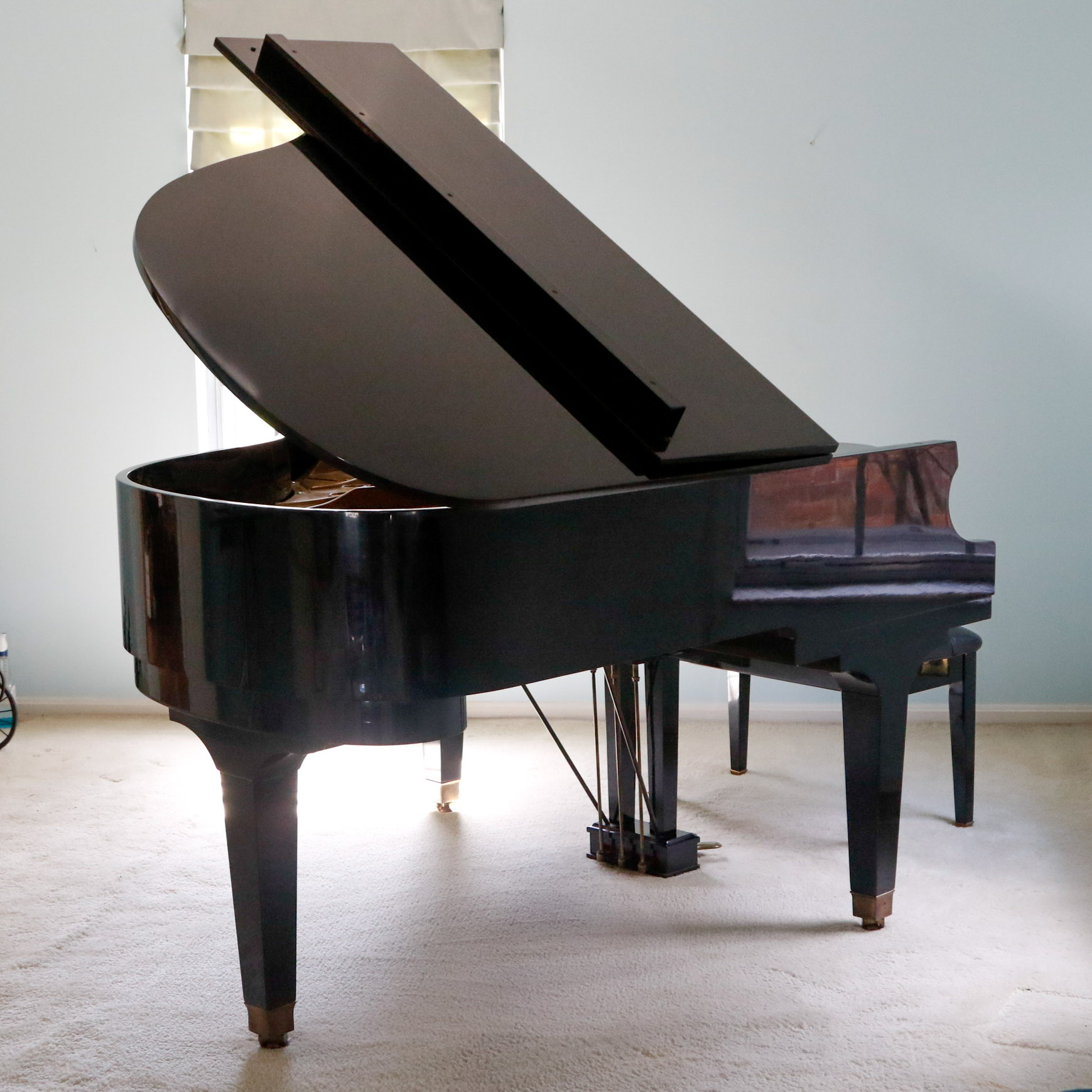 Howard Baldwin Baby Grand Piano