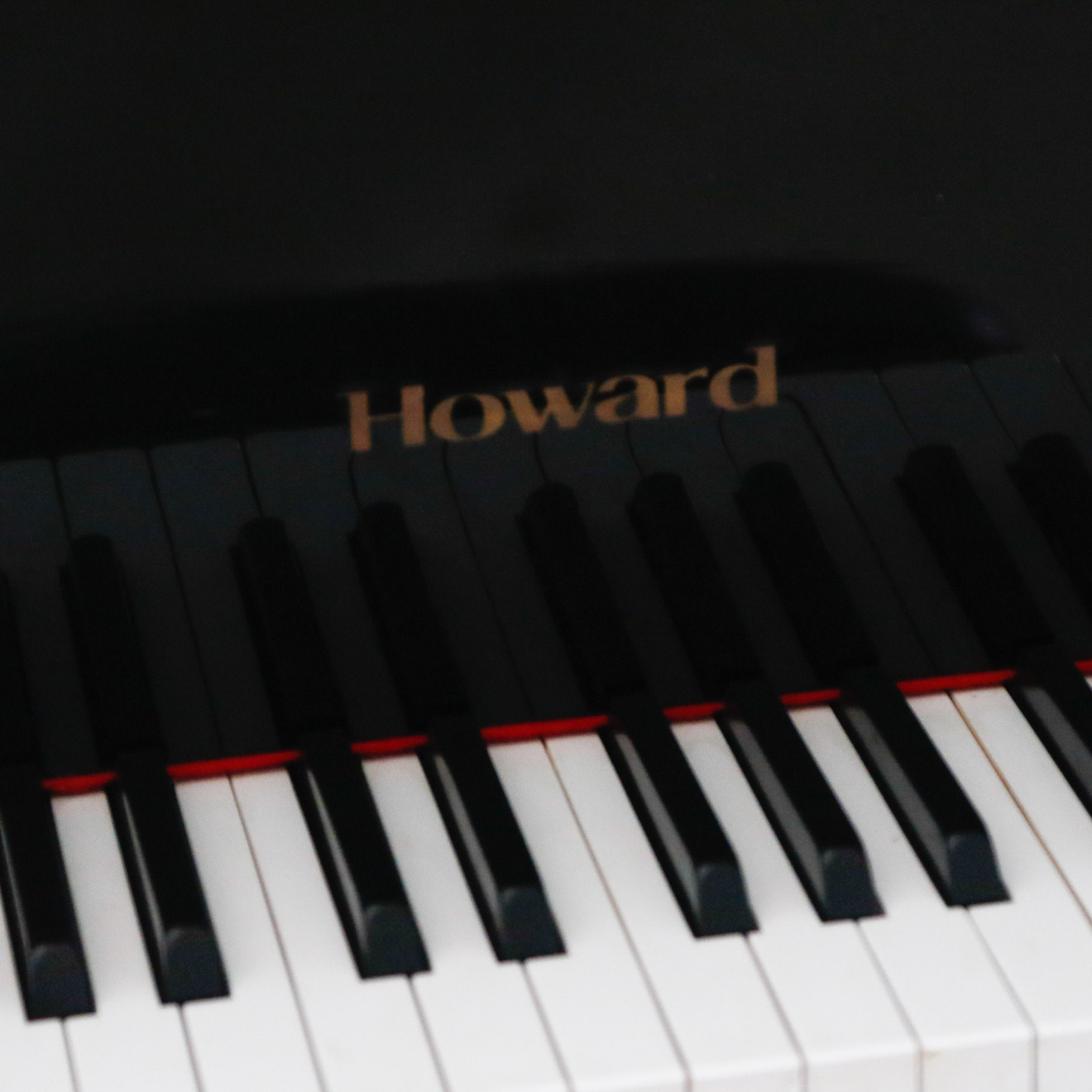 Howard Baldwin Baby Grand Piano