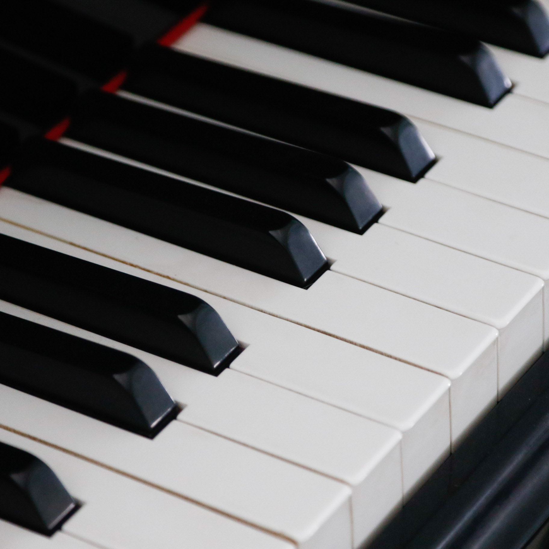 Howard Baldwin Baby Grand Piano