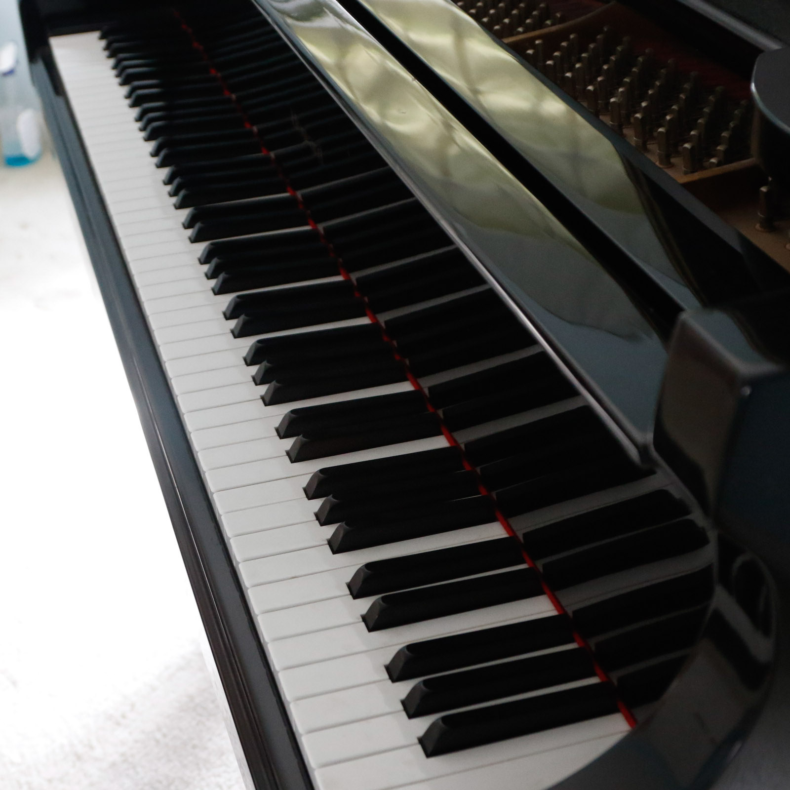 Howard Baldwin Baby Grand Piano