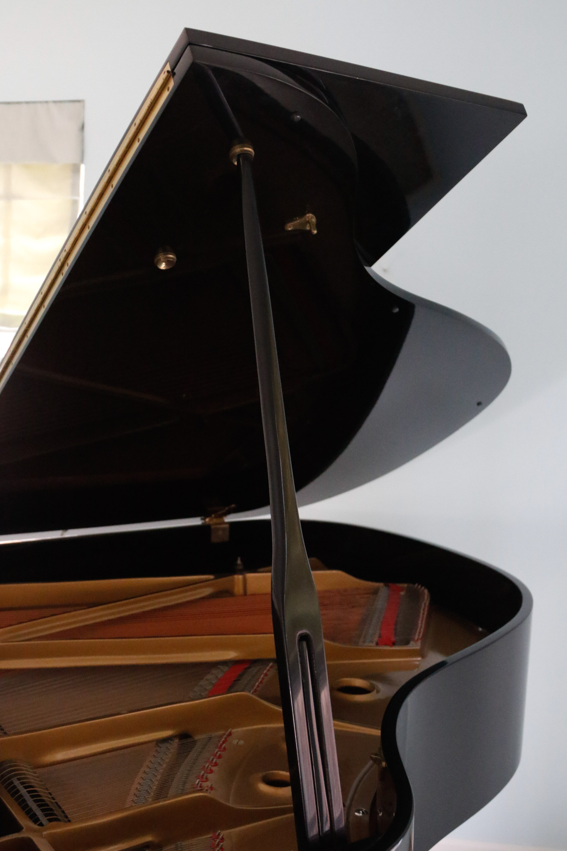 Howard Baldwin Baby Grand Piano
