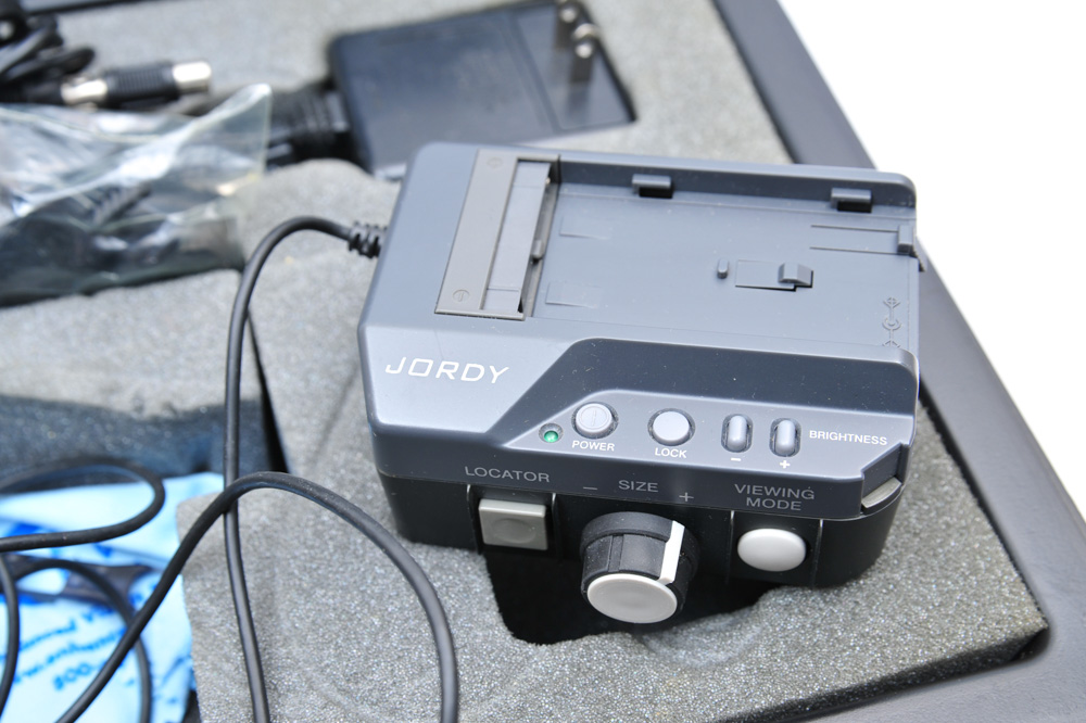 Jordy Low Vision Magnifier and Visual Impaired TV Remote