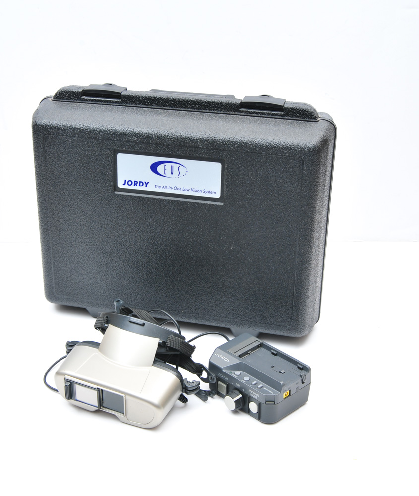 Jordy Low Vision Magnifier and Visual Impaired TV Remote