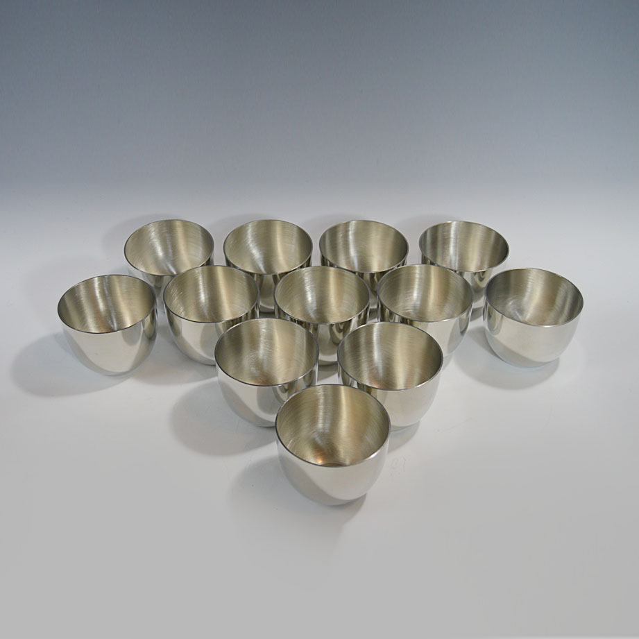 Set of Twelve Kirk Stieff Pewter Jefferson Cups