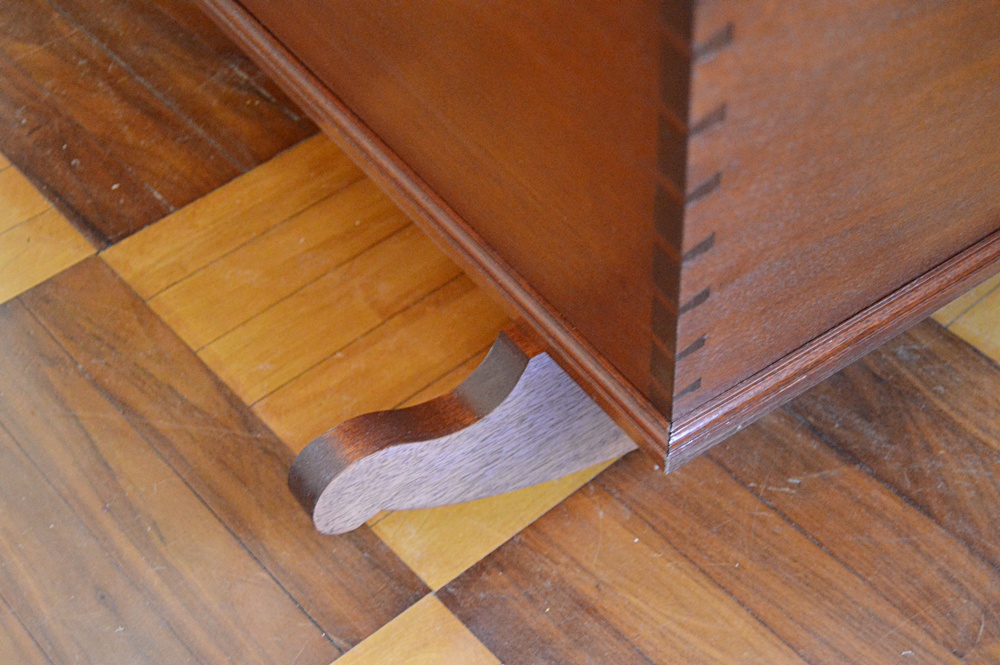 The Bartley Collection Mahogany Cradle