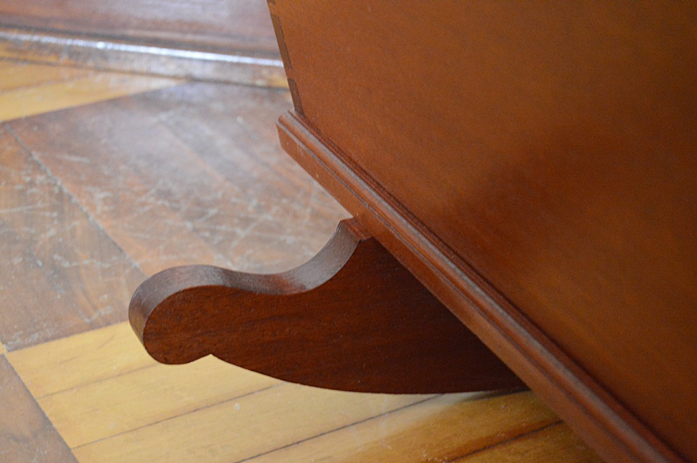 The Bartley Collection Mahogany Cradle