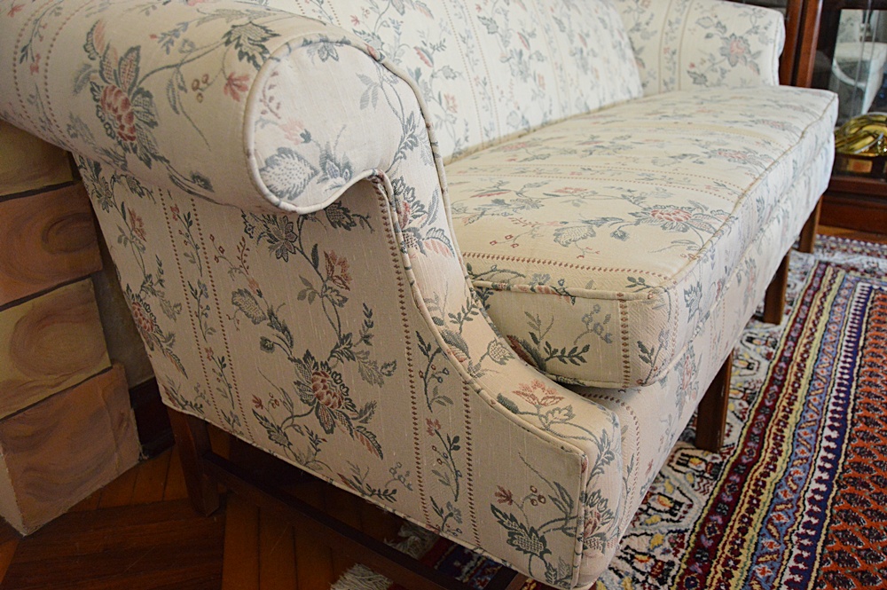 Chippendale Style Camel Back Sofa