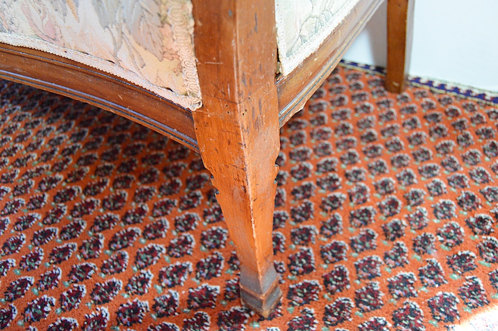 Victorian Walnut Settee