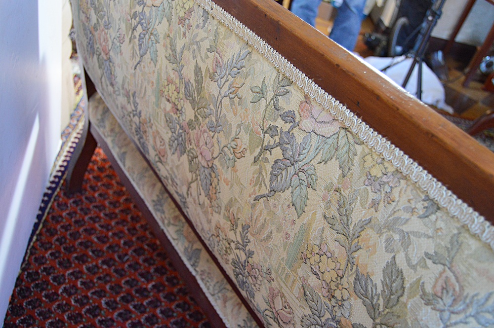 Victorian Walnut Settee