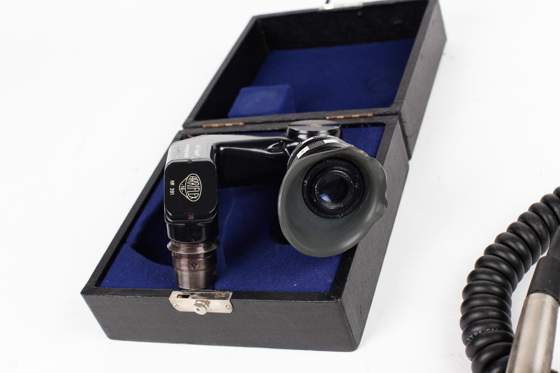 Rare Arriflex 16BL 16mm Video Camera with Accessories