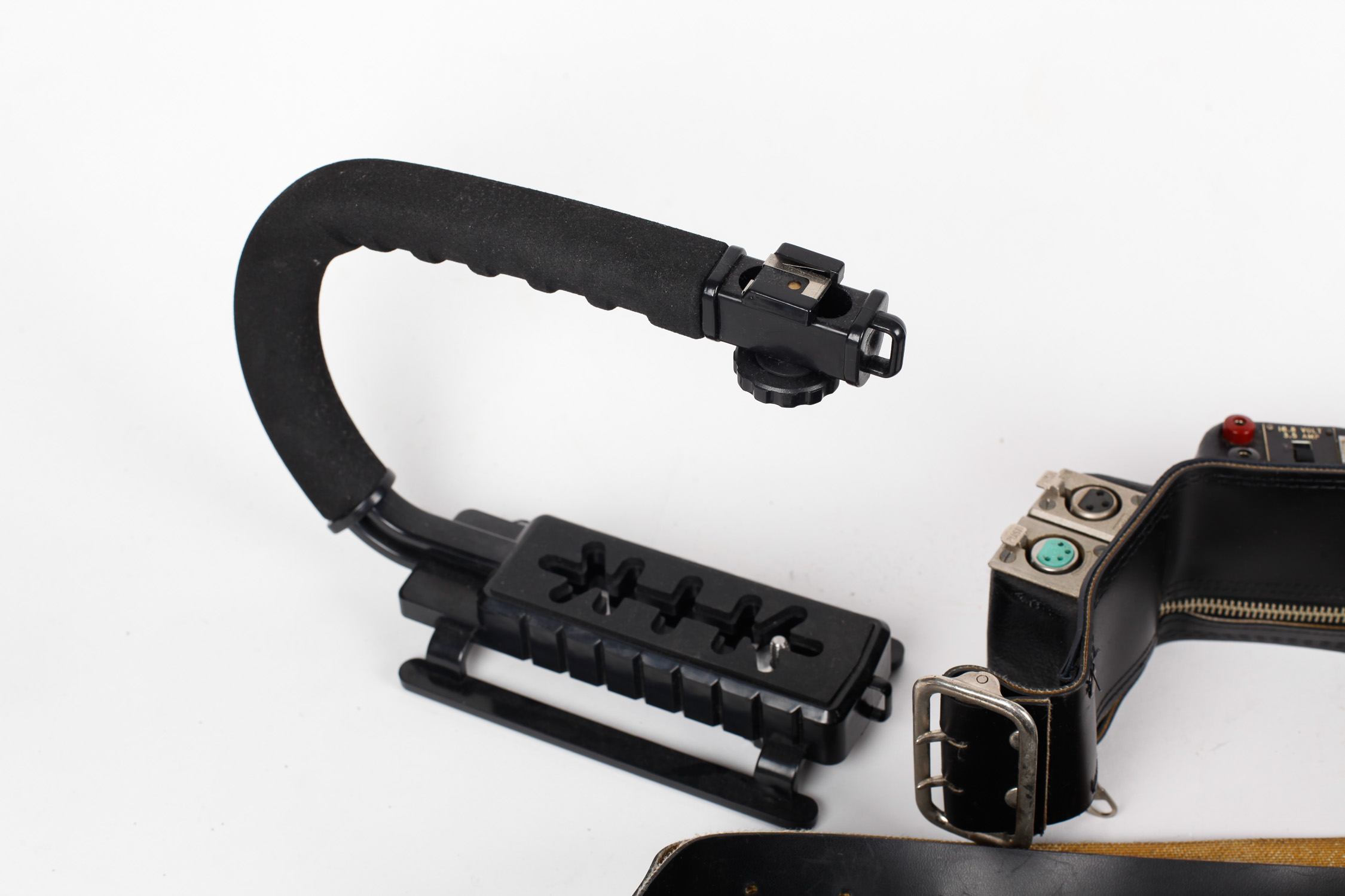 Rare Arriflex 16BL 16mm Video Camera with Accessories