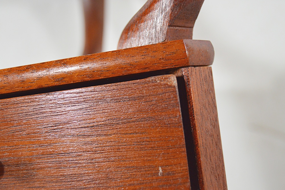 The Bartley Collection Queen Anne  Mahogany Stand with Vintage Pitcher and Bowl Set