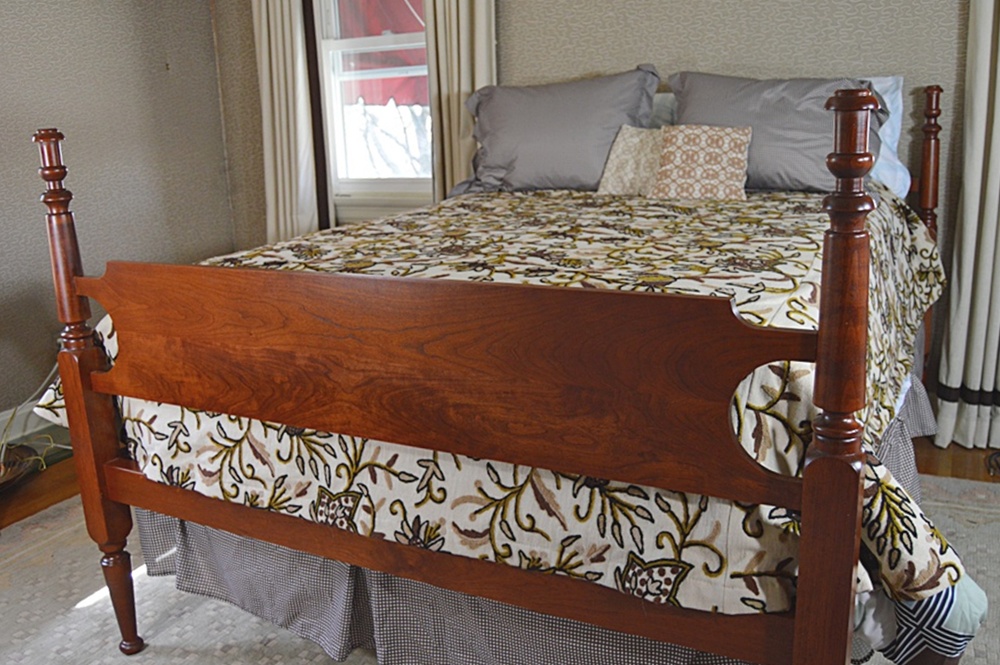 Reproduction Cherry Bed with Crewel Coverlet and Linens