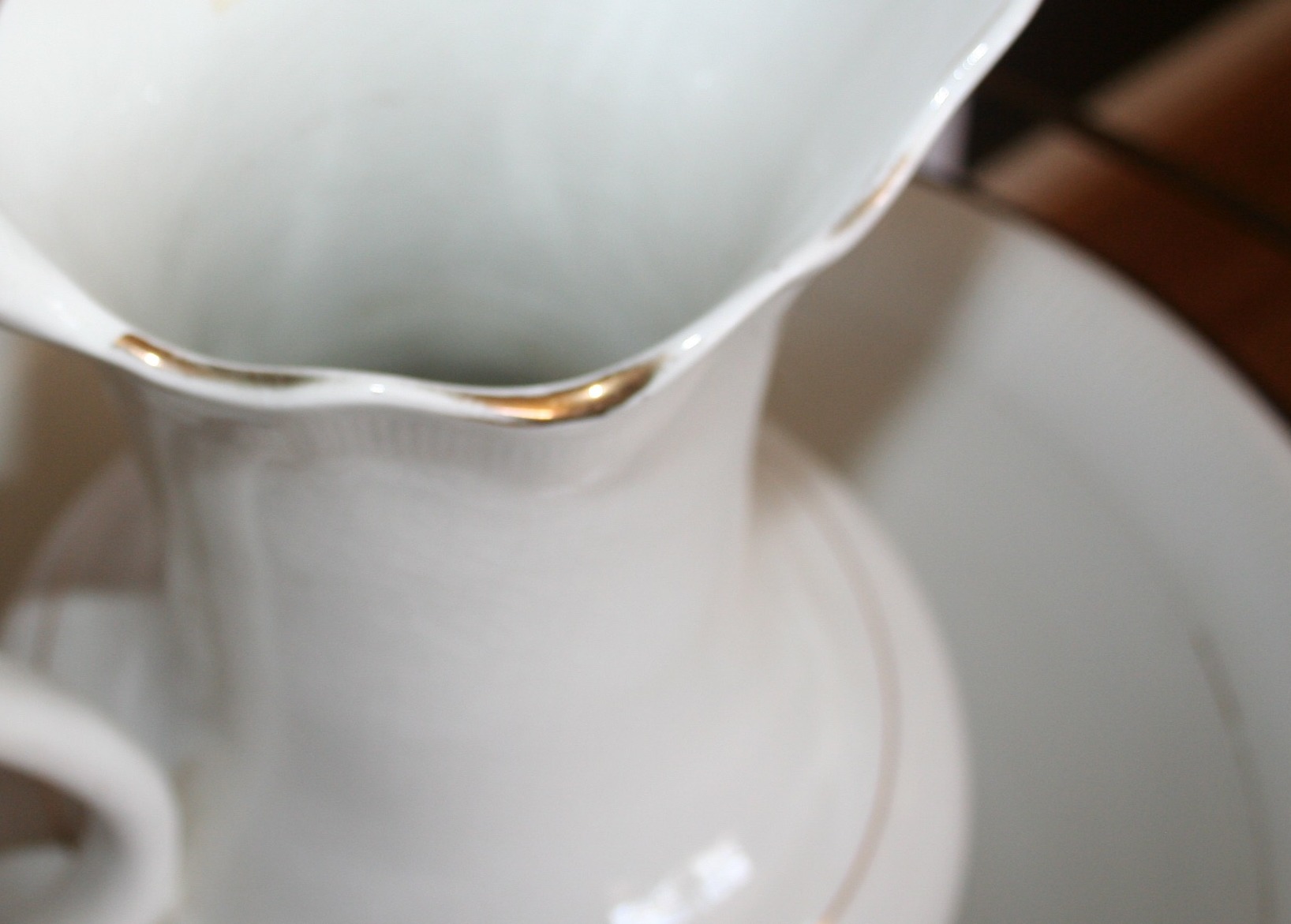 Vintage Victorian Wash Stand