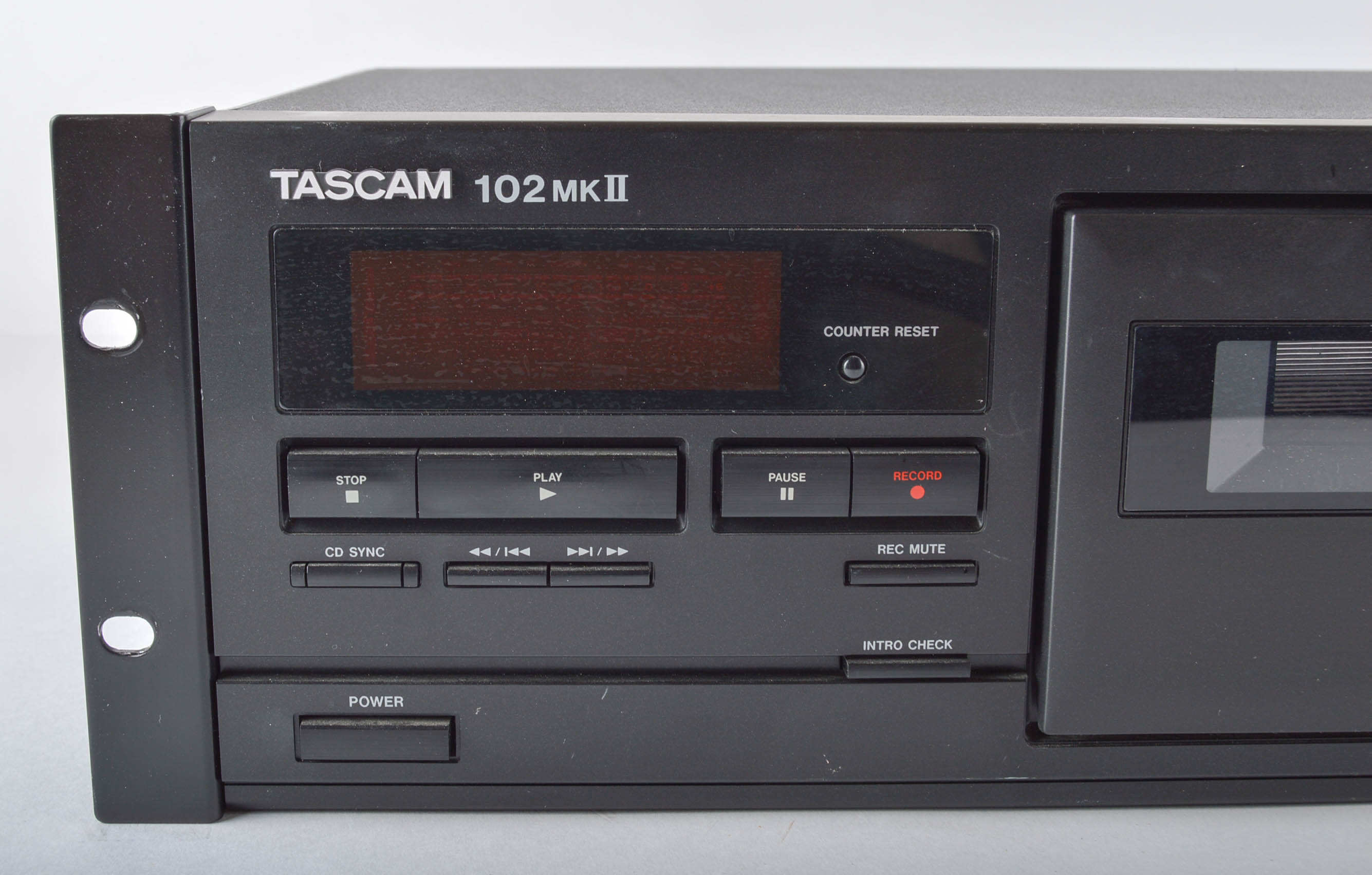 Tascam 102mkII Professional Rack-Mount Cassette Deck