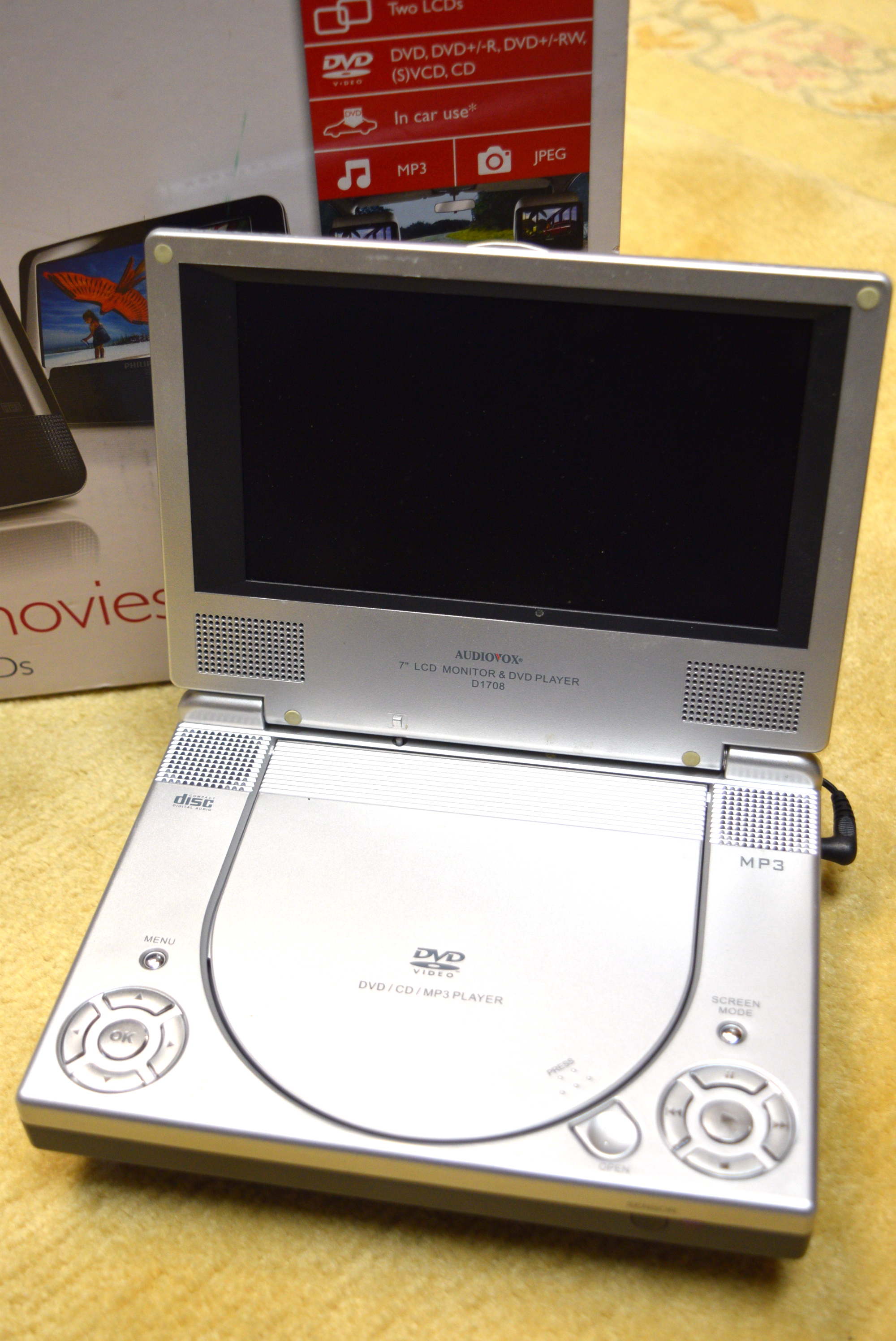 Philips and Audiovox Portable DVD Players