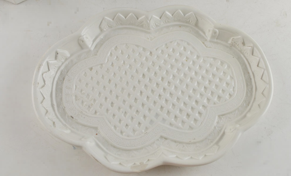 A.M.C. Capodimonte Clock and Mottahedeh & Co. Trinket Box and Dish