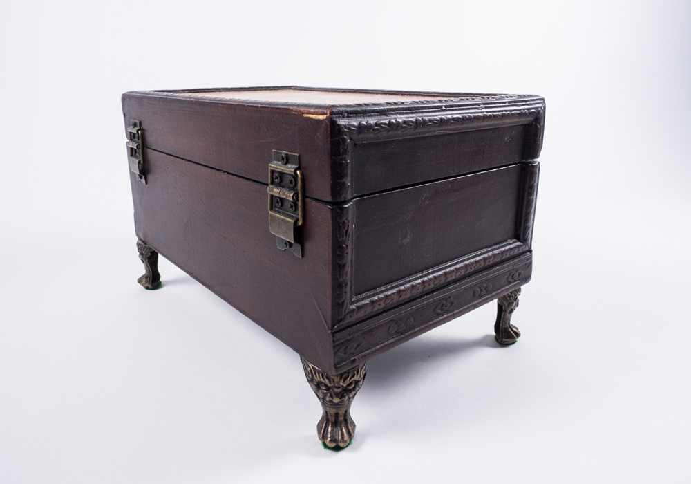 Globes and Box Decor