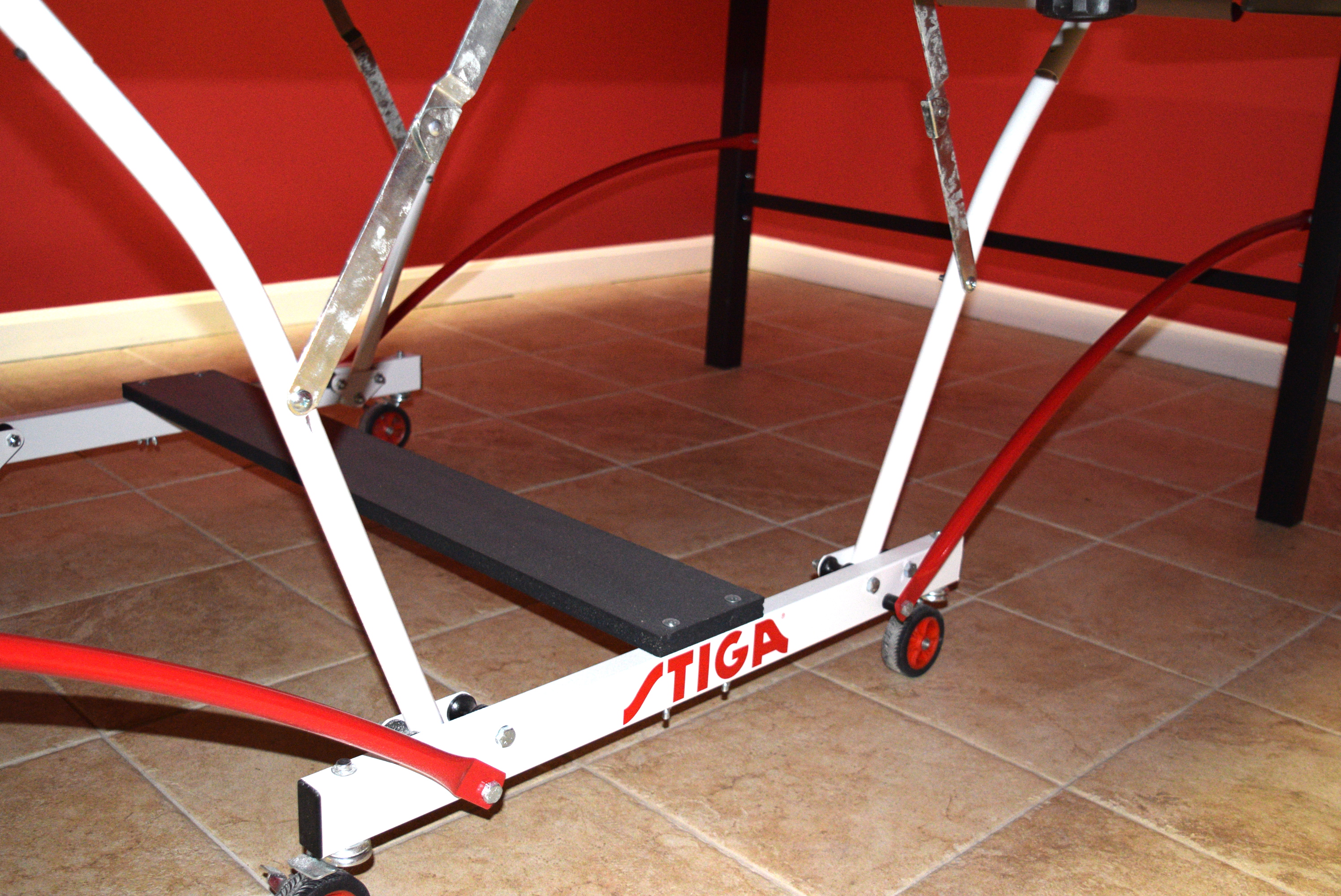 Stiga Ping Pong Table