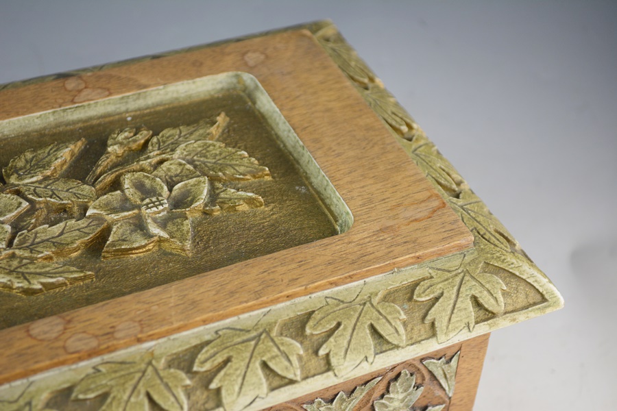 Antique Beautifully Carved Mahogany Dresser Box