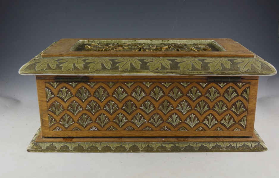 Antique Beautifully Carved Mahogany Dresser Box