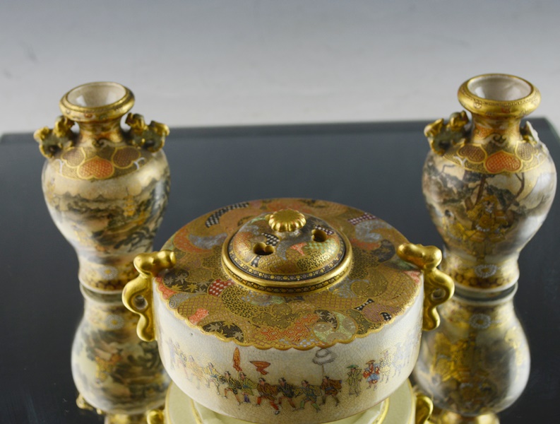 Stunning Vintage Asian Jar and Pair of Vases