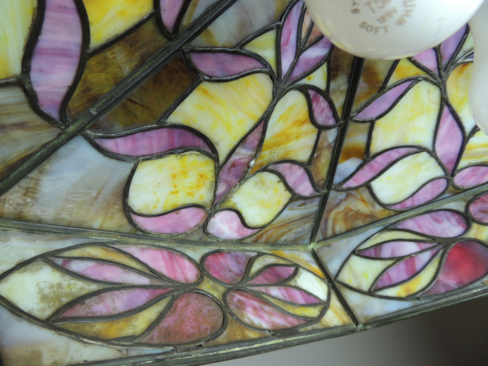 Antique Floral Stained Glass Hanging Lamp