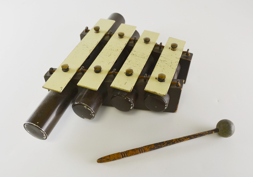 Vintage Deagan Dinner Bell Chimes With Mallet