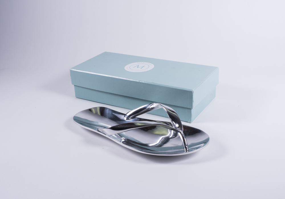 Mariposa Aluminum Flip Flop Server