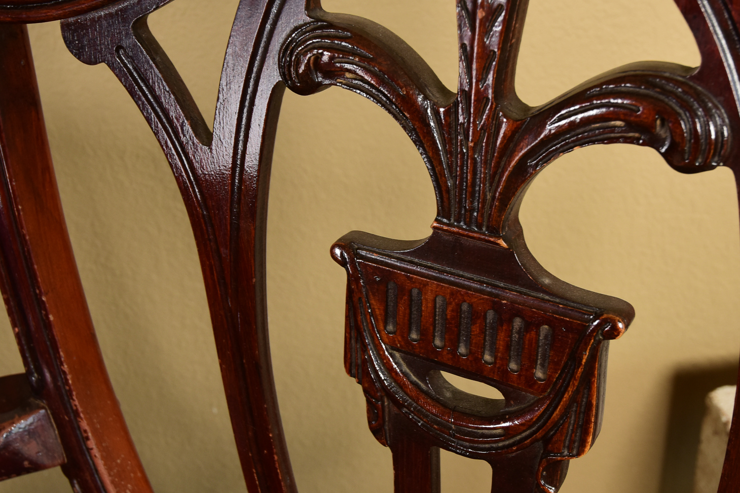 Sheraton Style Dining Table and Chairs