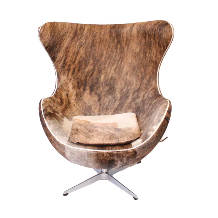 Haircalf Leather Egg-Style Chair
