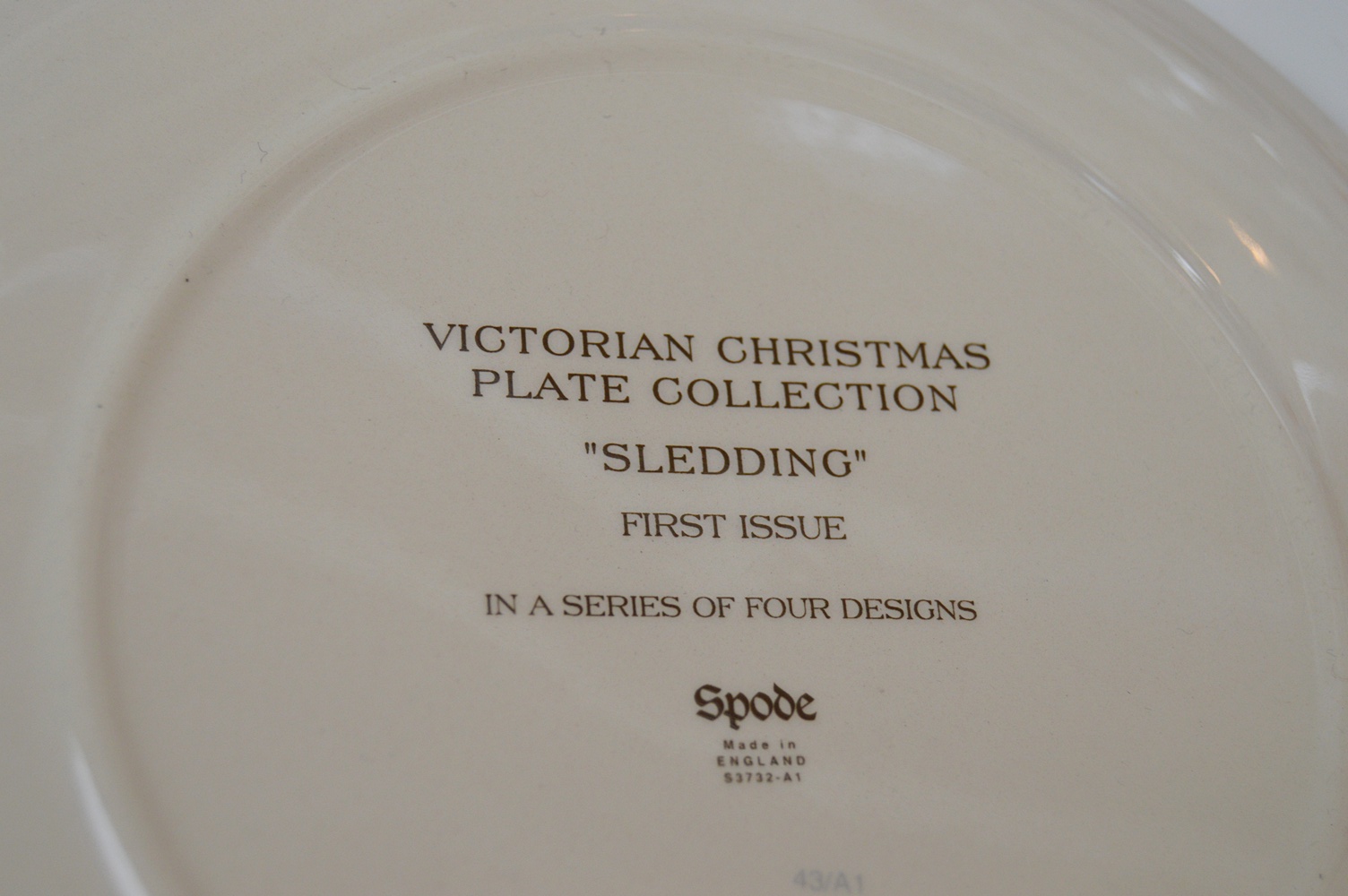 Collectible Plates with River Boats