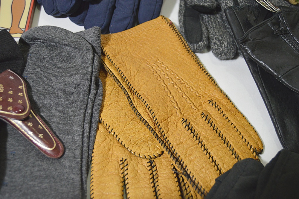 Men's Accessories with Brooks Brothers Leather Gloves, Pigskin Gloves