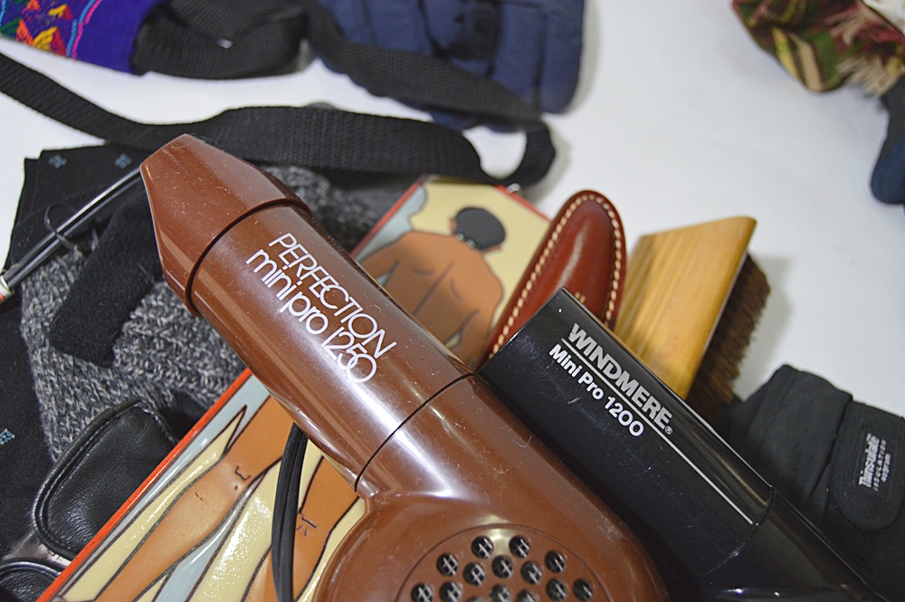 Men's Accessories with Brooks Brothers Leather Gloves, Pigskin Gloves