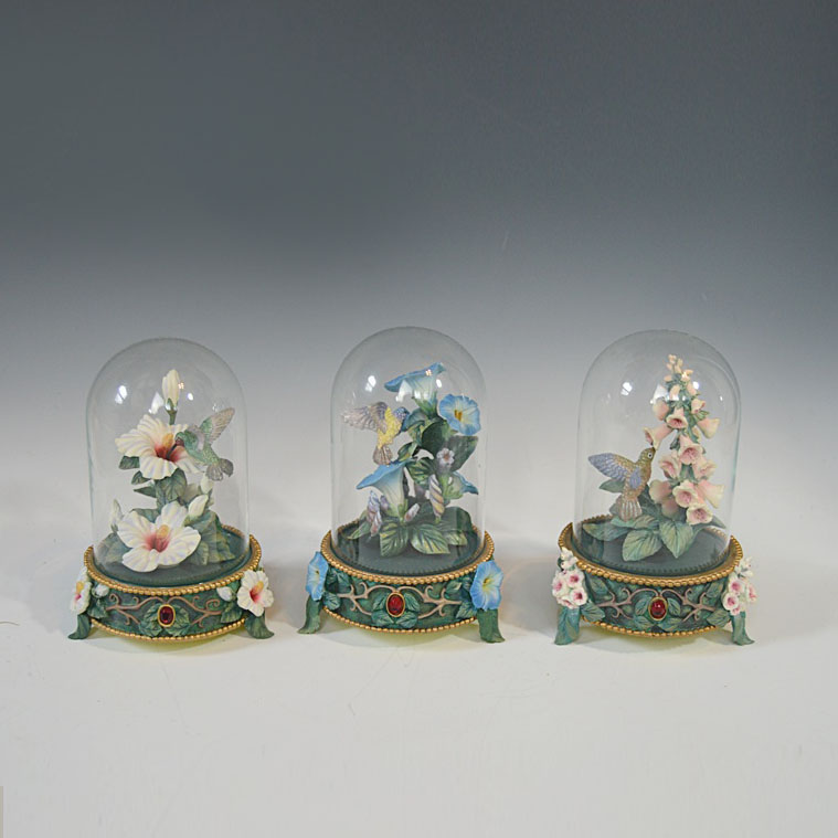 Hummingbird Figurine Bell Jar Collection