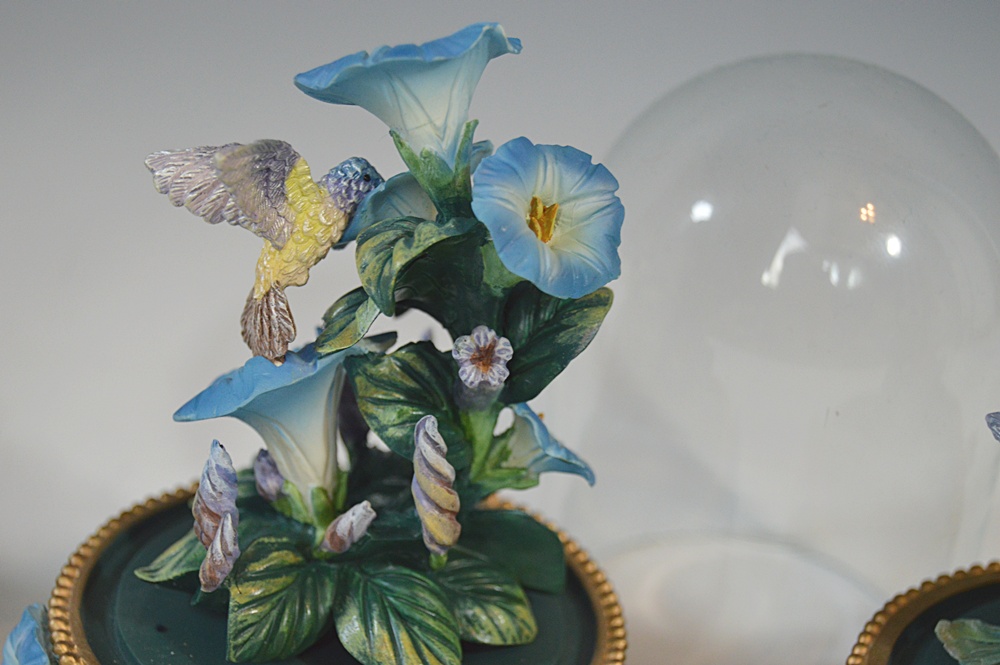 Hummingbird Figurine Bell Jar Collection